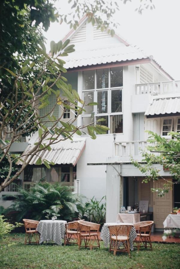 เฮือนริมน่าน Huen Rim Séjour à la campagne Nan